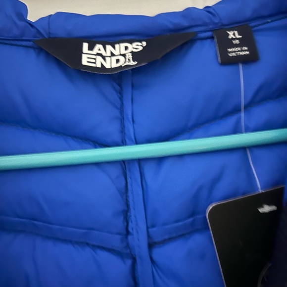NWT Lands End Lightweight down puffer jacket, size XL - Picture 5 of 6
